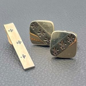 Fleur De Lis Tie Bar Tie Clip 2" x 1/2"  1/4" and Cufflinks 3/4"x 3/4"